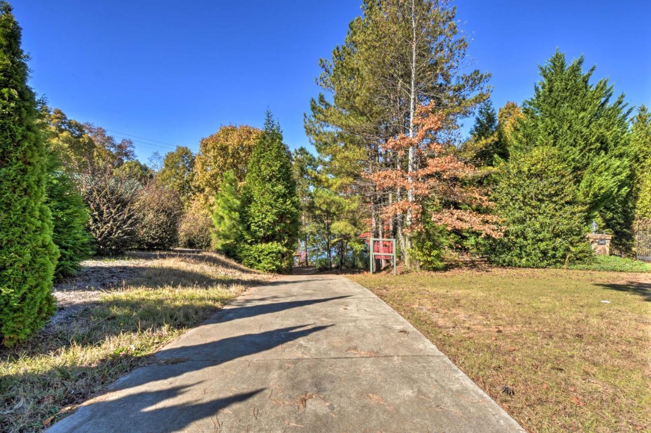 Lake Keowee Escape With Dock, Deck And Lake Access! Six Mile Εξωτερικό φωτογραφία